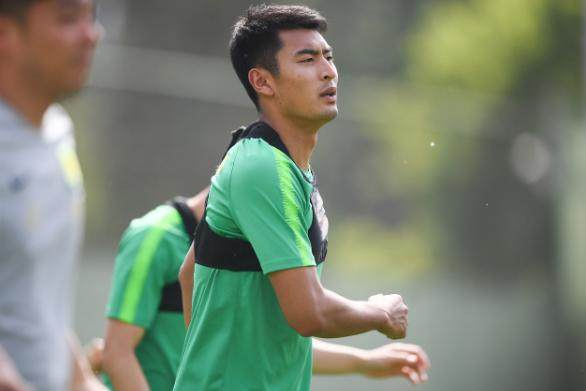 华体会hth官网-【热身赛】王子铭刘国博进球 国安5比1海南陵水鼎力